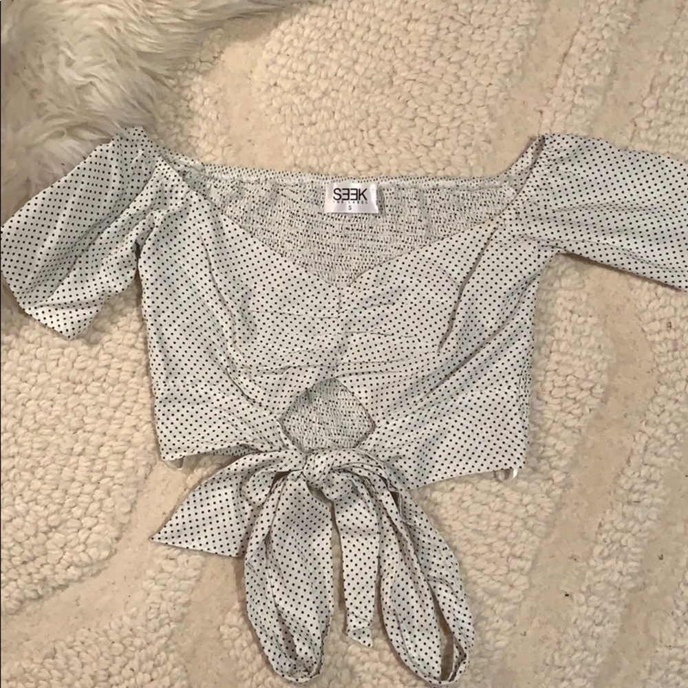 Seek for LF Polka-Dot White Tie Crop-Top Blouse
